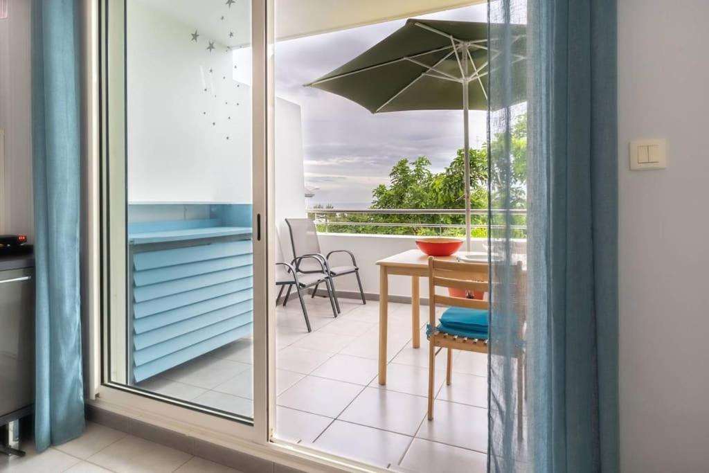 Flamboyant - Studio 2 Personnes Avec Lit De Qualite Hoteliere Separable Pour Couple Ou Amis Avec Tres Belle Terrasse A 12 Min A Pied Ou 4 Min En Voiture Du Lagon De L'Ermitage - St Gilles Les Bains ลาซาลีน เลอแบ็ง ภายนอก รูปภาพ